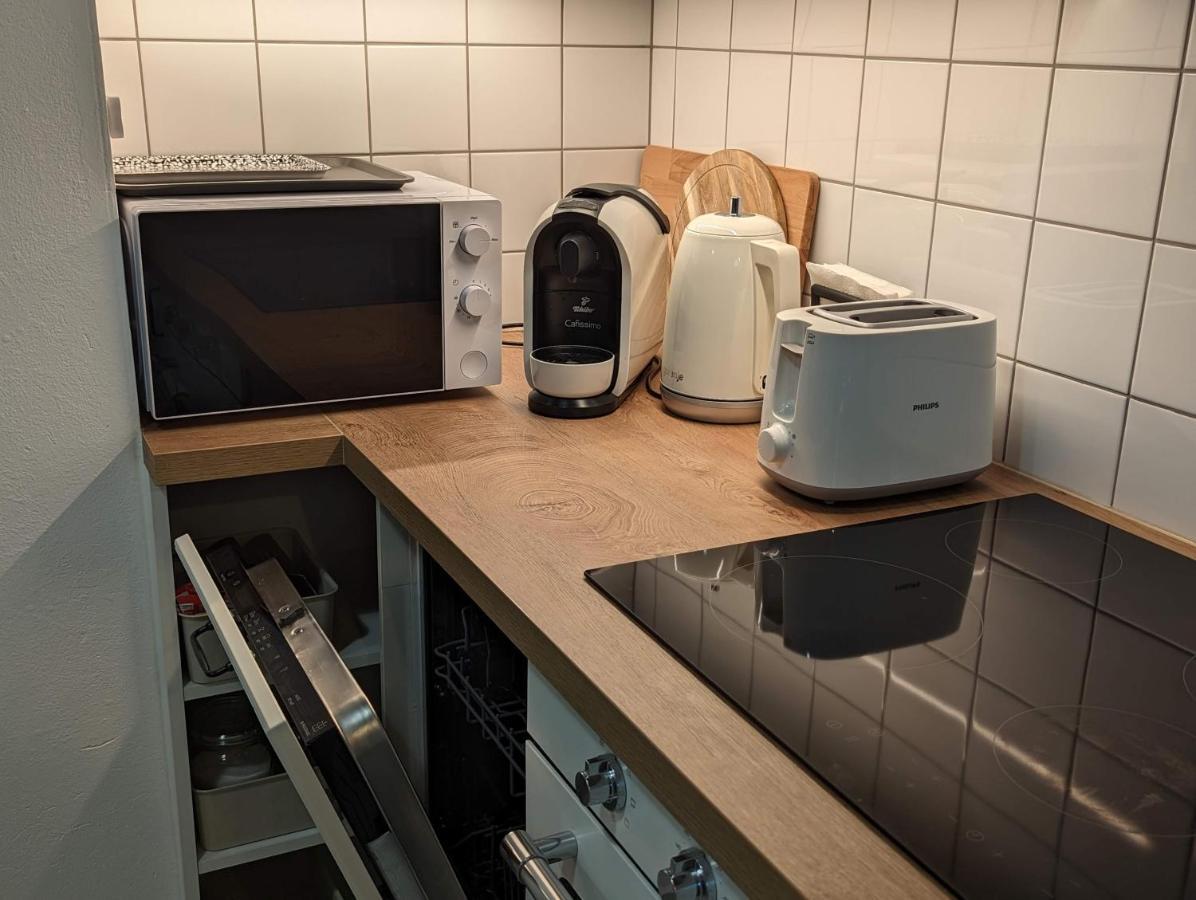 Kosbor Vendeghaz Apartment Monoszlo Екстериор снимка